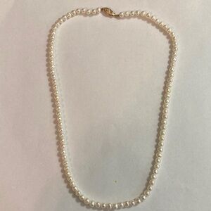 14k Yellow Gold and Pearl Necklace